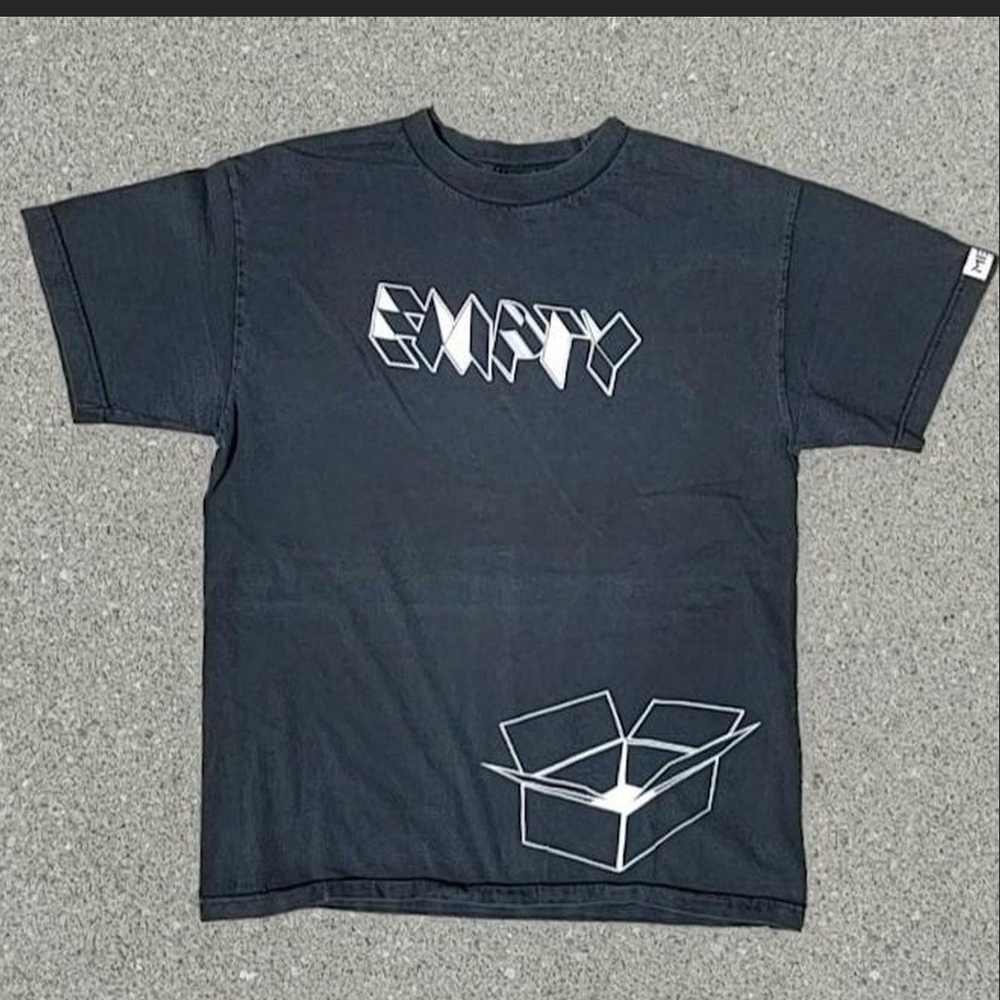 Vintage Metric Band T-Shirt Empty AAA Tag Medium Indie Rock Graphic Tee 2000s